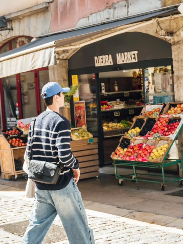 【95成新】LV S-Cape皮革壓紋郵差包 