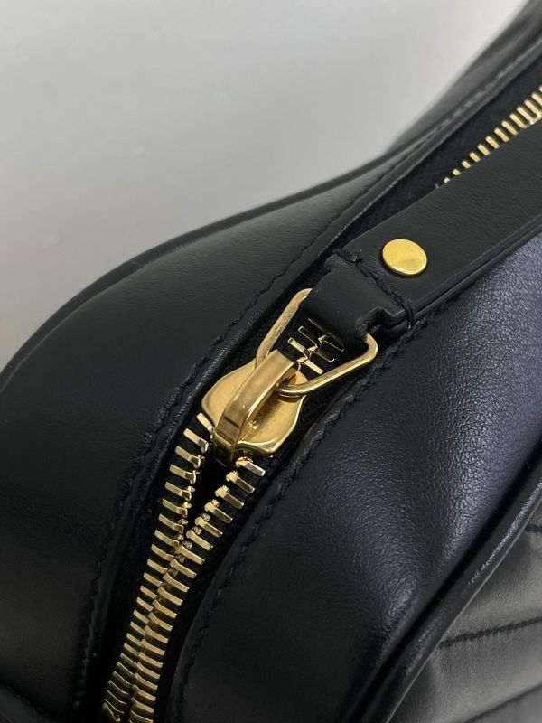 【95成新】YSL LOULOU 山形紋相機包 