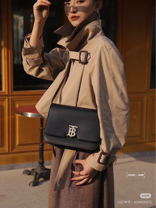 【分期0利率】BURBERRY TB LOGO肩背包 中號【9成新】 