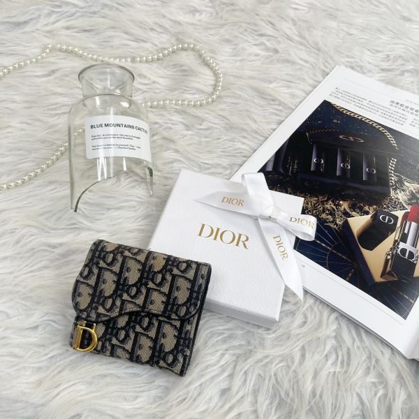 【12期0利率】DIOR SADDLE LOTUS 老花三折短夾【85成新】 