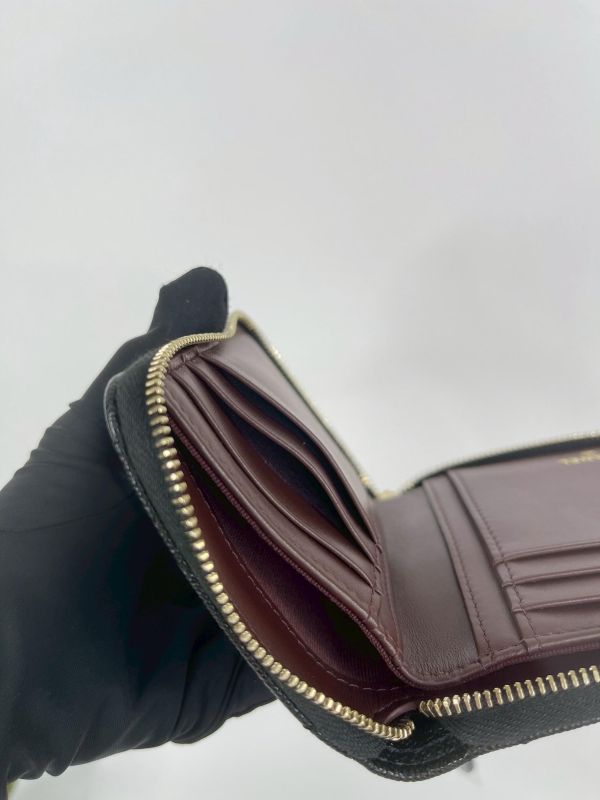 【全新品】CHANEL 魚子醬拉鍊對開短夾 