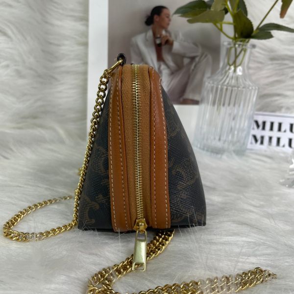 【9.5成新】【12期0利率】celine 