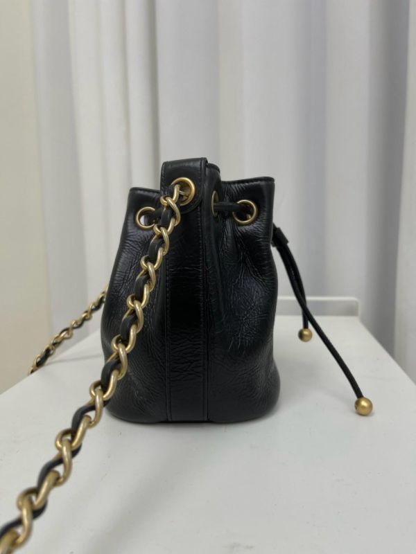 【95成新】CHANEL 迷你束口水桶包 