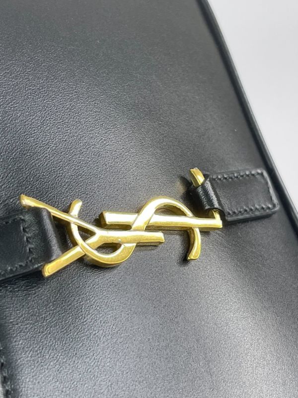 【分期0利率】YSL le 5 à 7滑面皮革迷你手袋【98成新】 