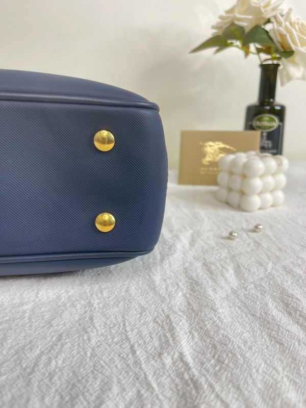 【分期0利率】BURBERRY DK88 中號手提肩背兩用包【9成新】 