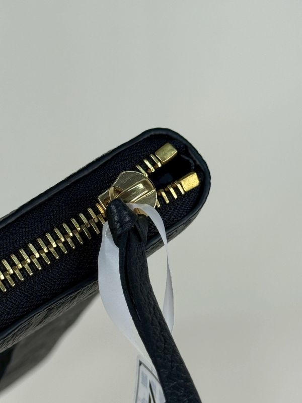 【分期0利率】LV Clémence 拉鍊皮革壓紋長夾【全新品】 