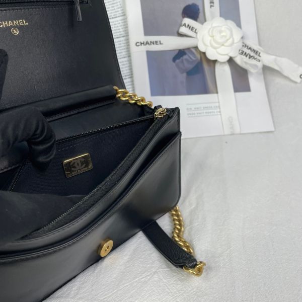 【8.5成新】【12期0利率】chanel boy 