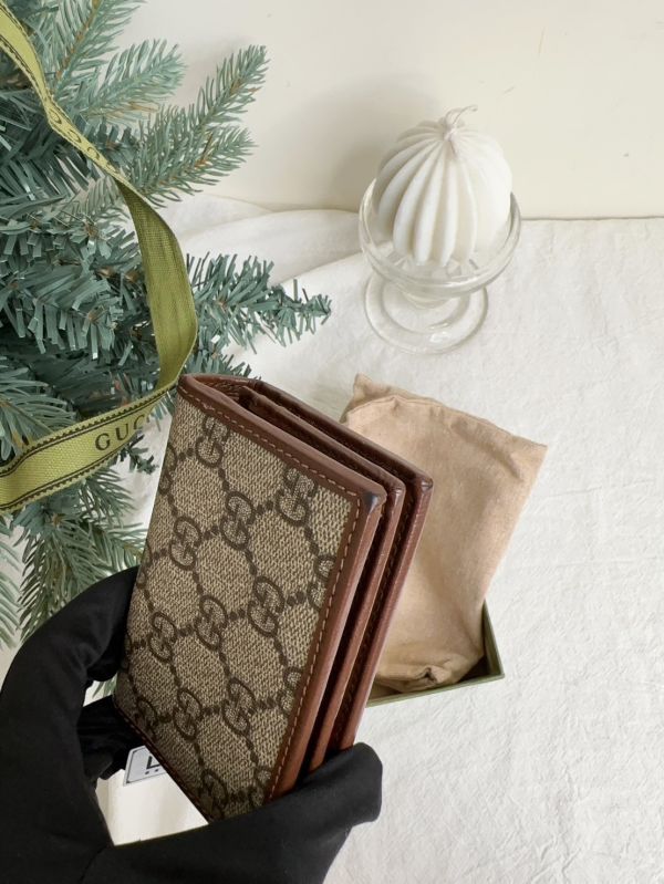 【12期0利率】GUCCI1955 馬銜扣老花4卡零錢短夾【21年11月台灣購證】【88成新】 