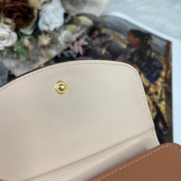 【12期0利率】CHLOE C 拼色光滑小牛皮釦式短夾【95成新】 