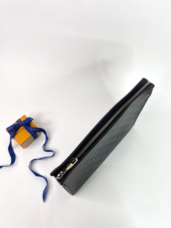 【95成新】LV Pochette Voyage MM 