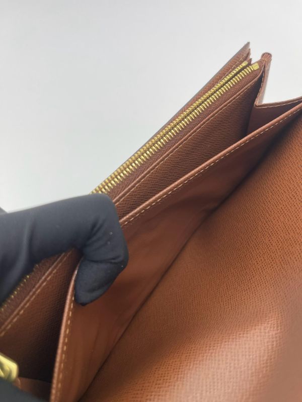 【9成新】LV Sarah 錢包 