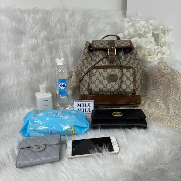 【9.9成新】【12期0利率】GUCCI INTERLOCKING G老花背包674147 