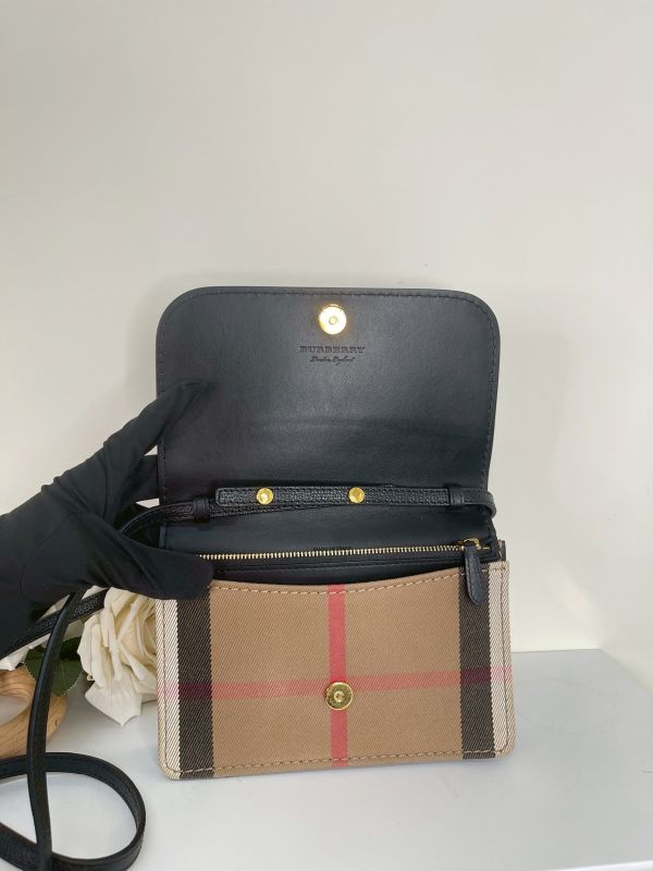 【分期0利率】BURBERRY HAMPSHIRE 格紋拚接皮革WOC 【9成新】 