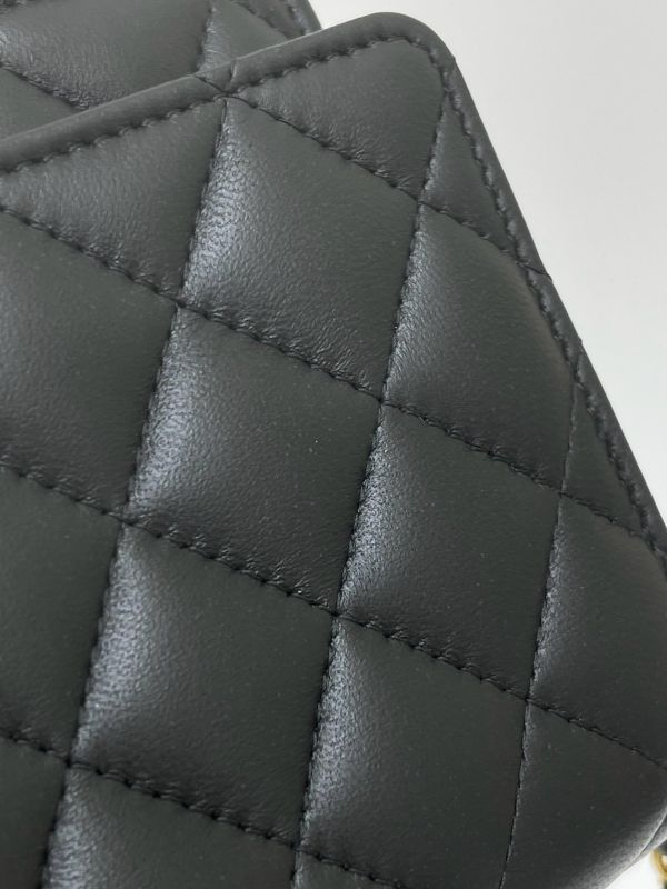 【99成新】CHANEL  WOC 羊皮金扣 