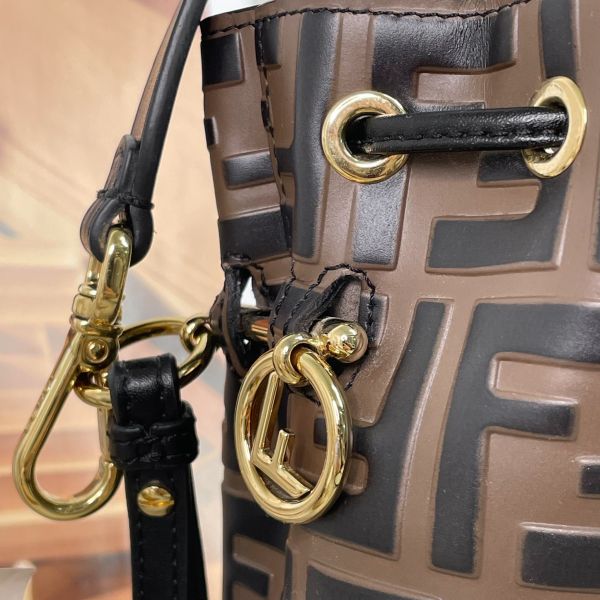 【12期0利率】FENDI Mon Tresor迷你水桶包 咖老花【9成新】 