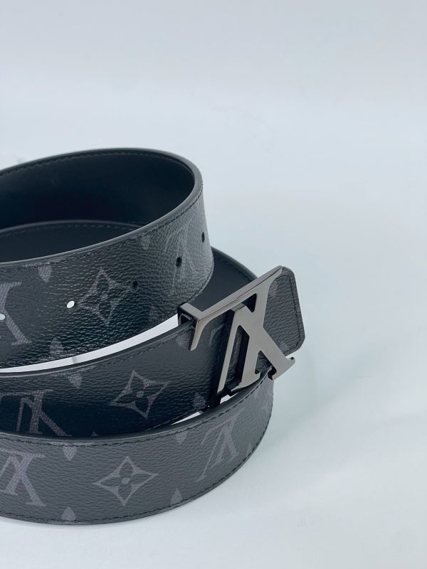 【分期0利率】LV Initiales 雙面皮帶40MM【未使用閒置品】 