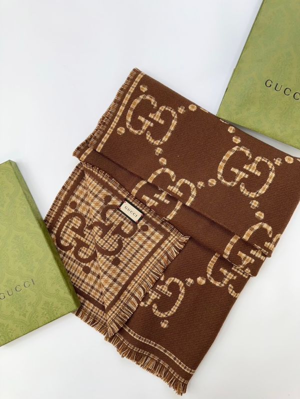 【12期0利率】GUCCI 格紋GG羊毛圍巾【全新閒置】 