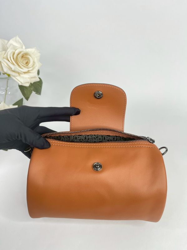 【未使用閒置品】LONGCHAMP LE PLIAGE XTRA系列牛皮圓筒斜背包 