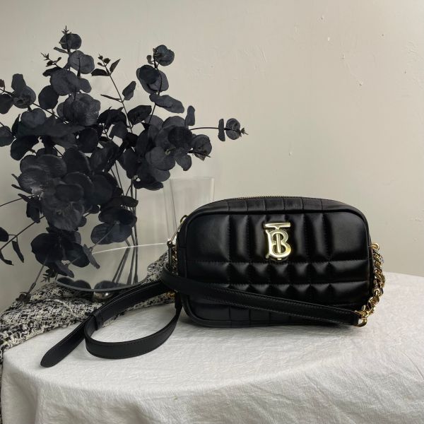 【99成新】【12期0利率】BURBERRY Lola 羊皮縫線迷你斜背相機包黑/金 