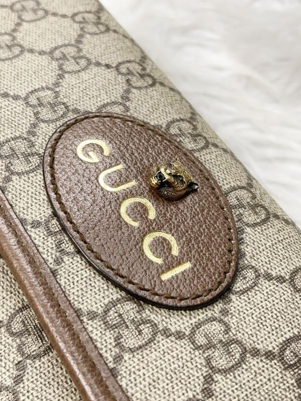 【分期0利率】GUCCI Supreme虎頭胸包 【99成新】 