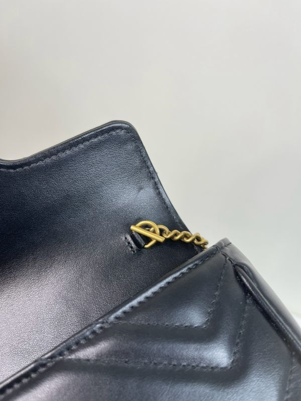 【分期0利率】GUCCI Marmont 迷你肩背包【9成新】 