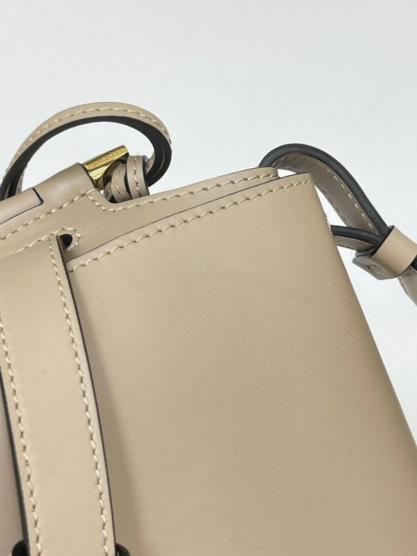 【95成新】LOEWE SMALL GATE柔軟小牛皮 