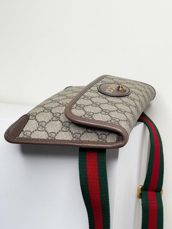 【99成新】GUCCI Supreme虎頭胸包 