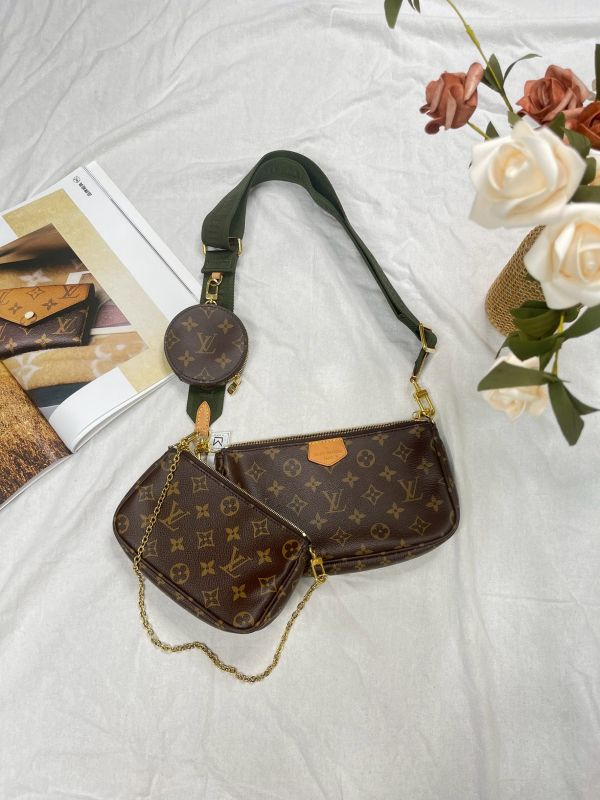【分期0利率】LV Multi Pochette Accessoires【9成新】 