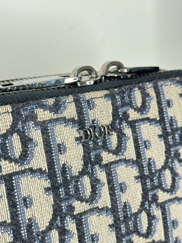 【分期0利率】DIOR   拉鍊手拿包附肩背袋 【95成新】 