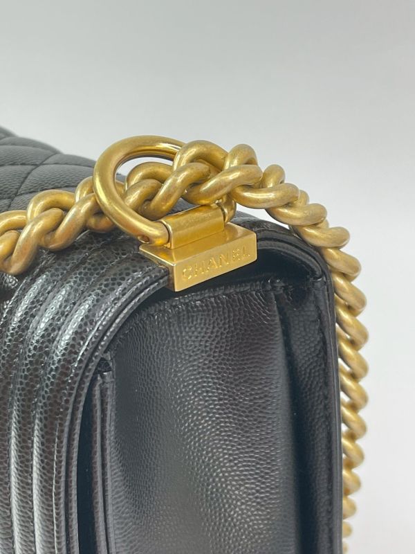 【95成新】CHANEL BOY 口蓋包28cm大號(芯片款) 