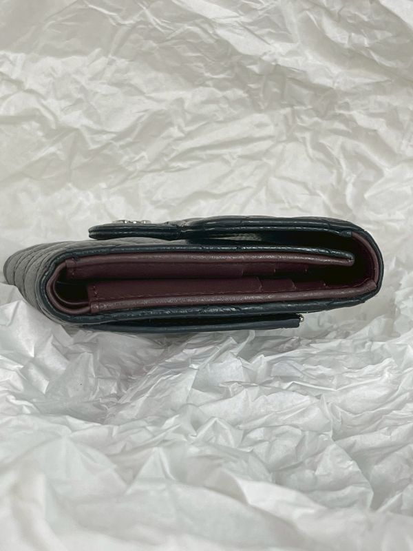 【95成新】CHANEL COCO 背面拉鍊三折短夾 