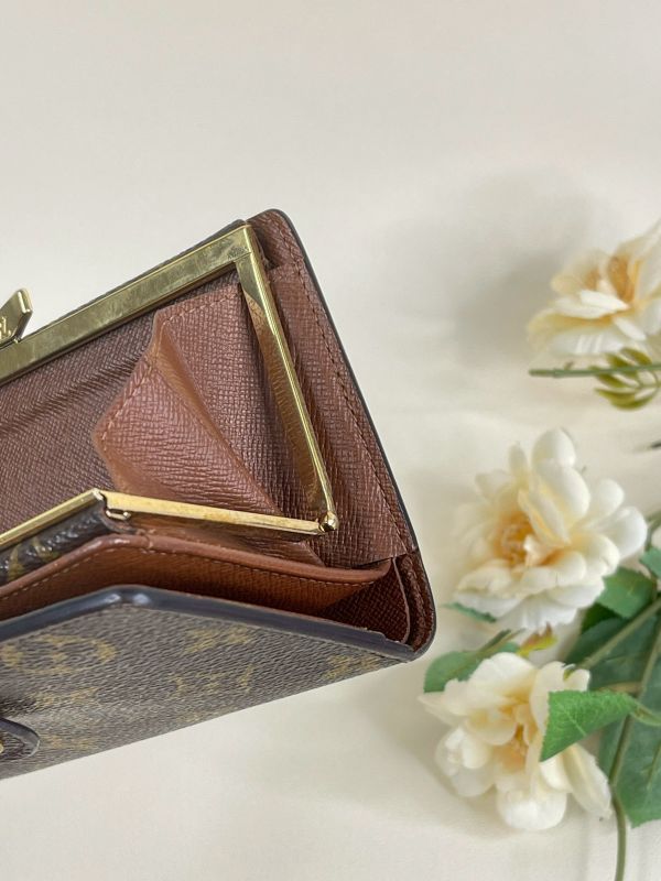 【分期0利率】LV VTG老花零錢蝴蝶扣中夾【85成新】 