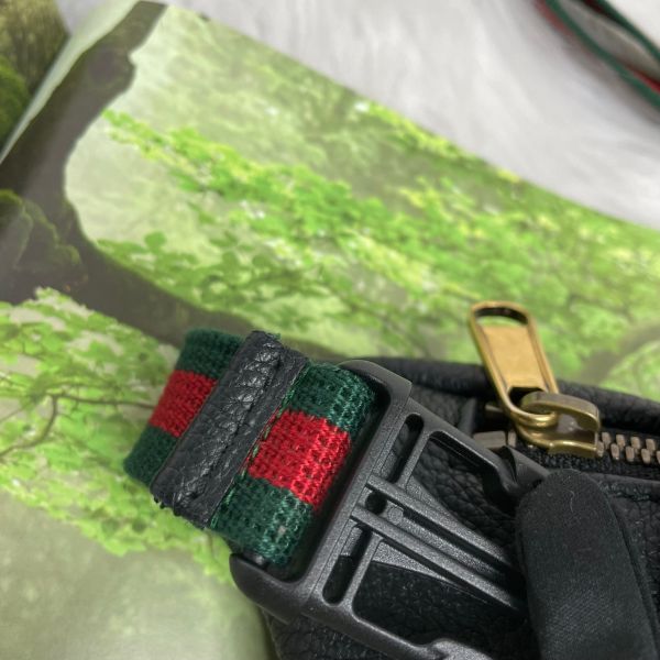 【98 成新】GUCCI小號印刷腰包 