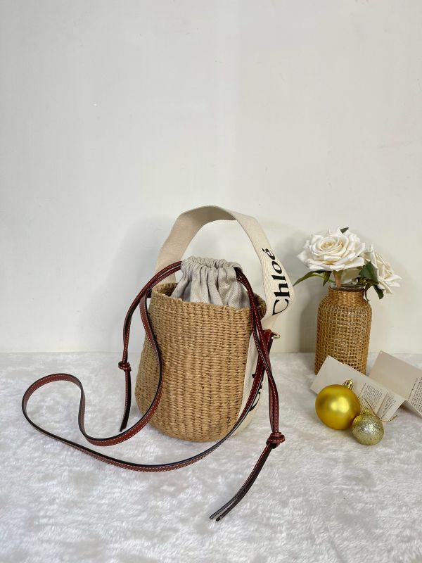 【95成新】Chloe 草編束口圓筒包 