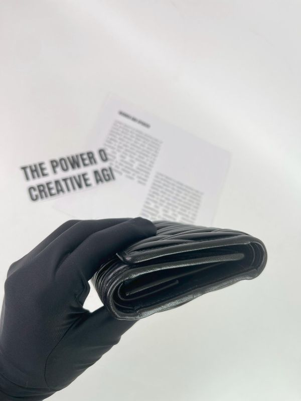 【99成新】MIUMIU Matelassé 納帕皮革短銀包 