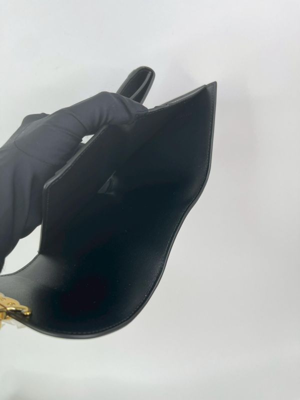 【未使用閒置品】CELINE 亮面牛皮革TRIOMPHE三折短夾 