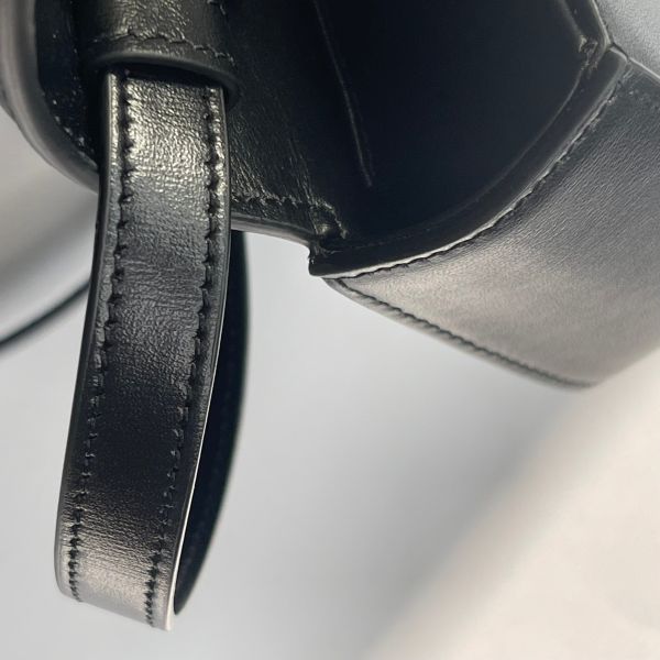 【12期0利率】CELINE CLAUDE亮澤牛皮革迷你手袋 【99成新】 