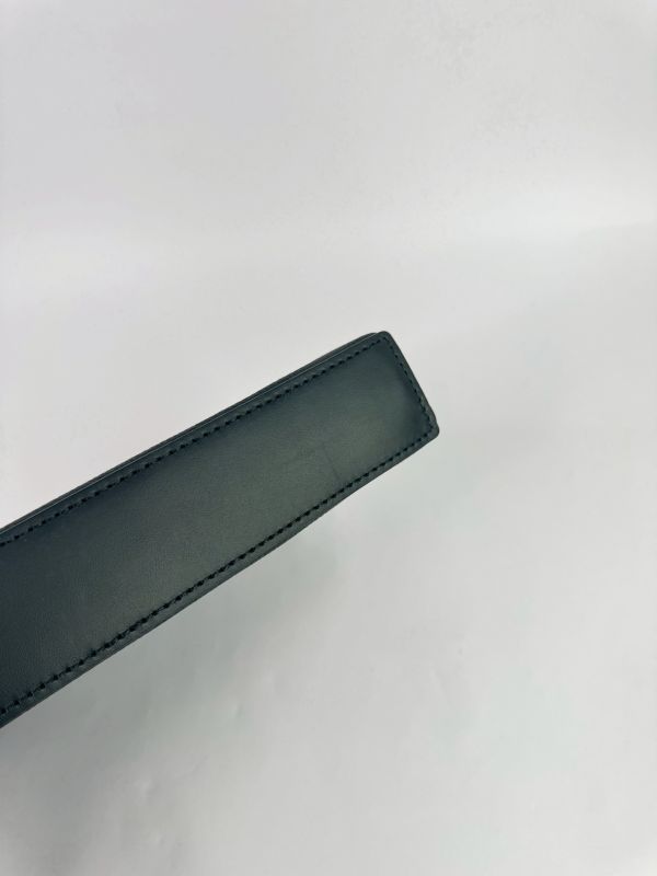 【全新品】LV Takeoff 隨身包 