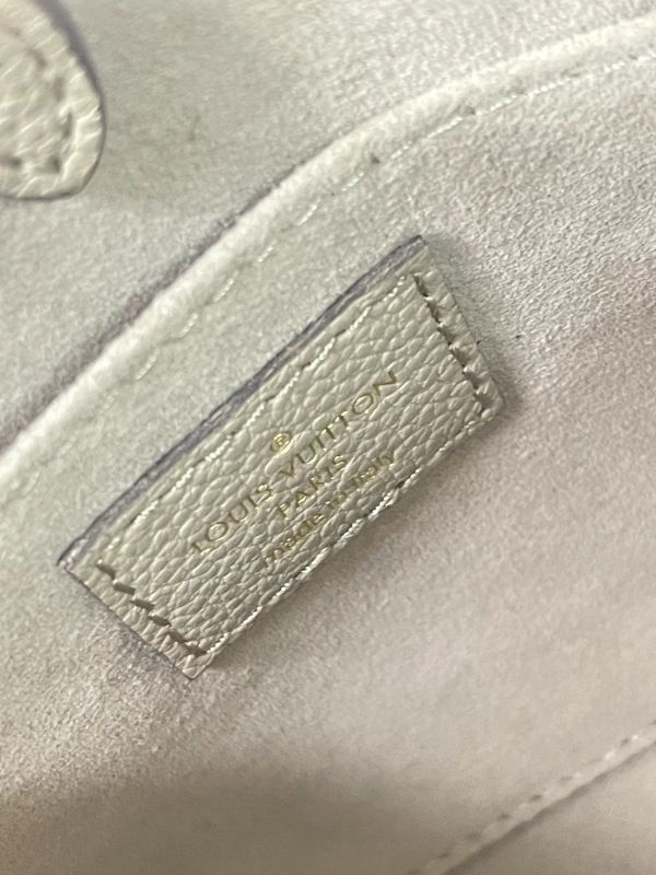 【99成新】LV ON THE GO BB 