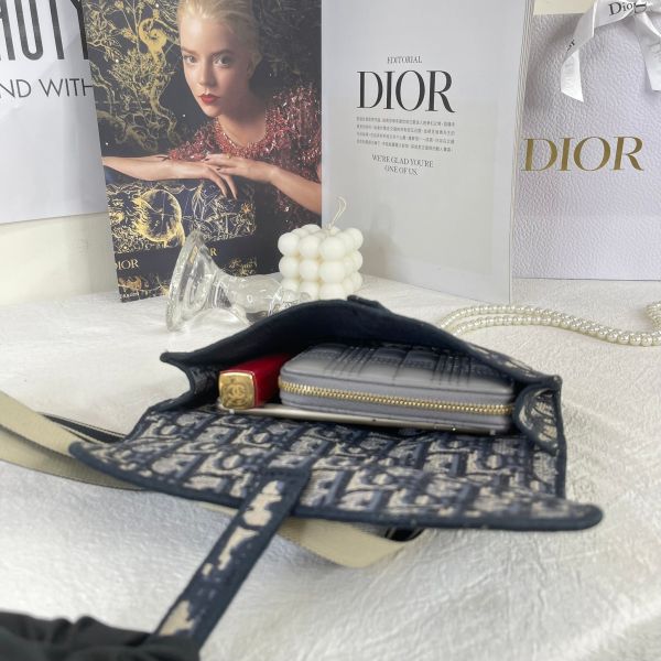 【12期0利率】DIOR SADDLE 絨布老花馬鞍包【22年1月澳門購證】【成新】 