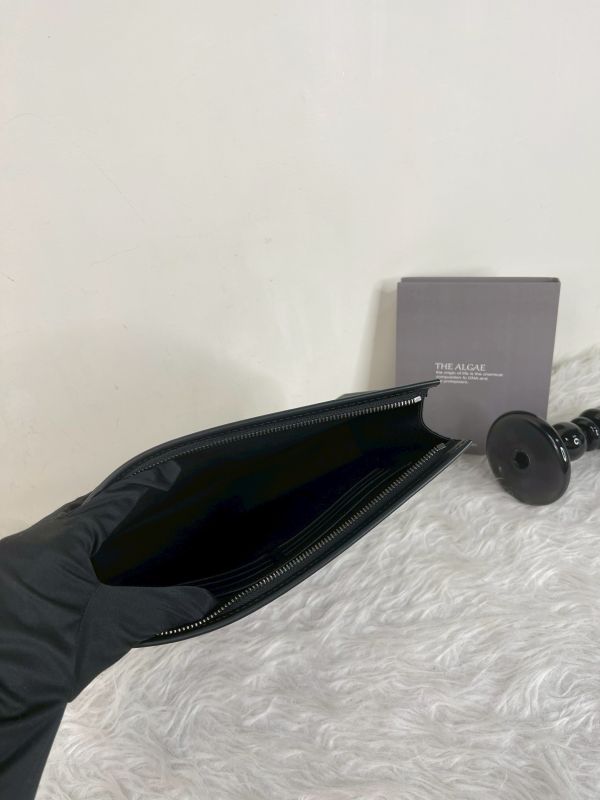 【分期0利率】LV Pochette Voyage MM 老花手拿包【95成新】 