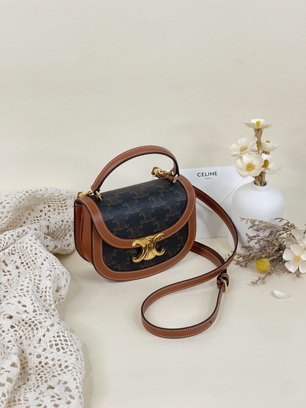 【分期0利率】CELINE BESACE CLEA標誌印花迷你手袋【全新品】 