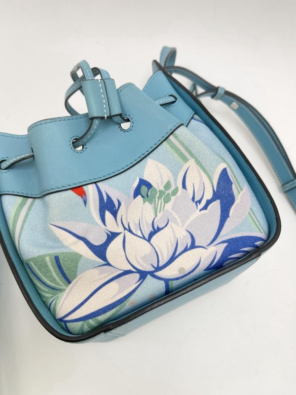 【95成新】LOEWE Mini Hammock 小牛皮 