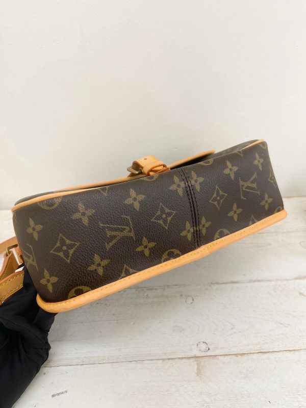 【9成新】LV VINTAGE 老花法棍包 