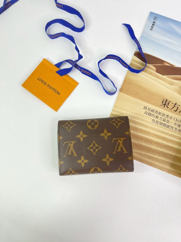 【分期0利率】 LV VICTORINE 老花三折短夾【95成新】