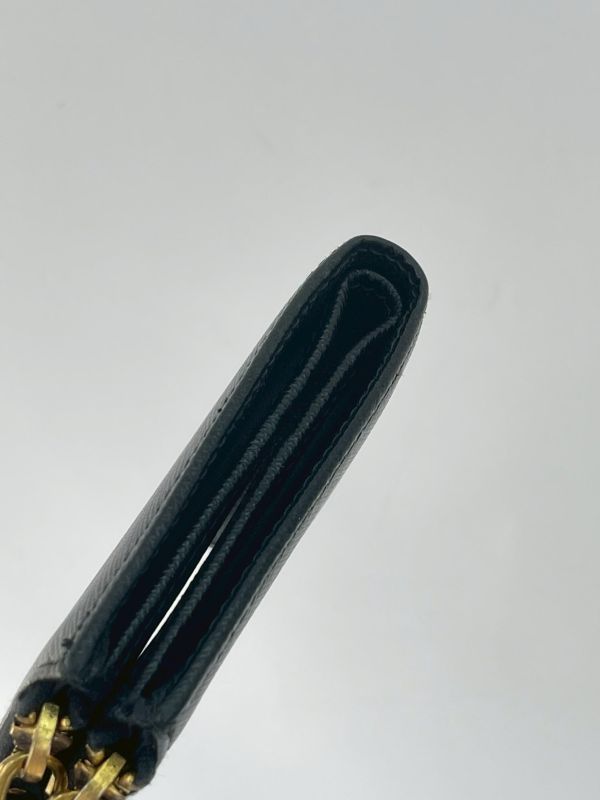 【95成新】PRADA SAFFIANO 對折短夾 