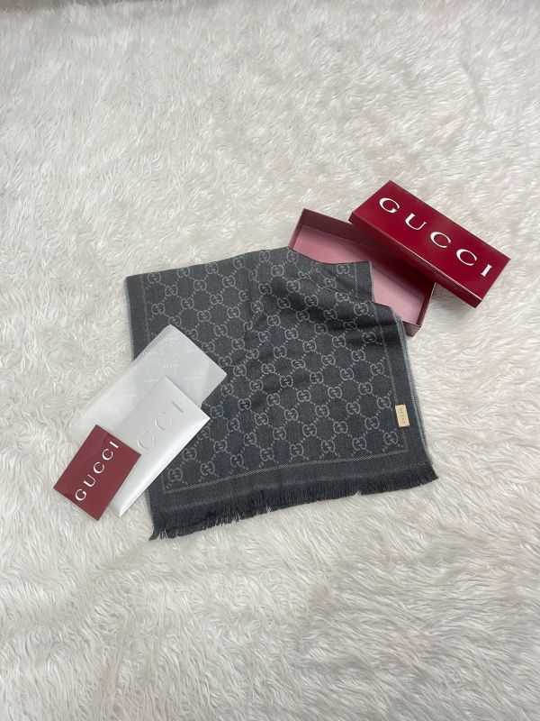 【分期0利率】GUCCI GG 花紋披肩【全新品】 