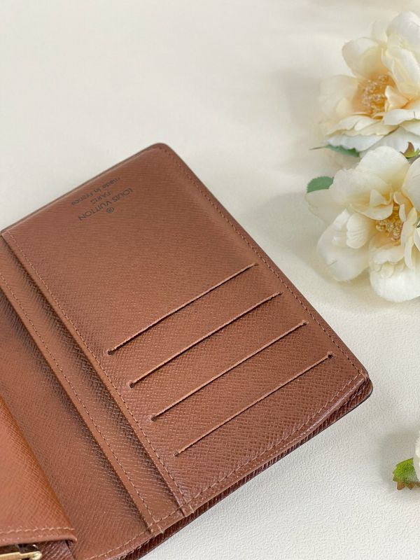 【分期0利率】LV VTG老花零錢蝴蝶扣中夾【85成新】 