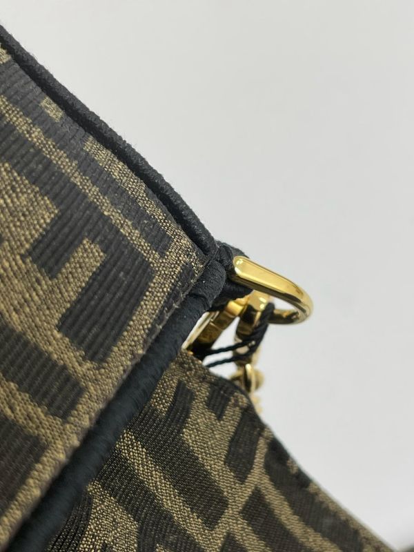 【95成新】FENDI 老花迷你法棍包 