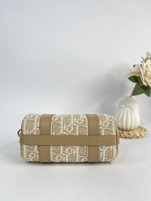 【99成新】DIOR Groove 17 